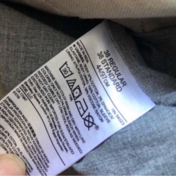 BNWT!! Banana Republic Modern Slim Fit Khaki Blazer - Picture 5 of 9